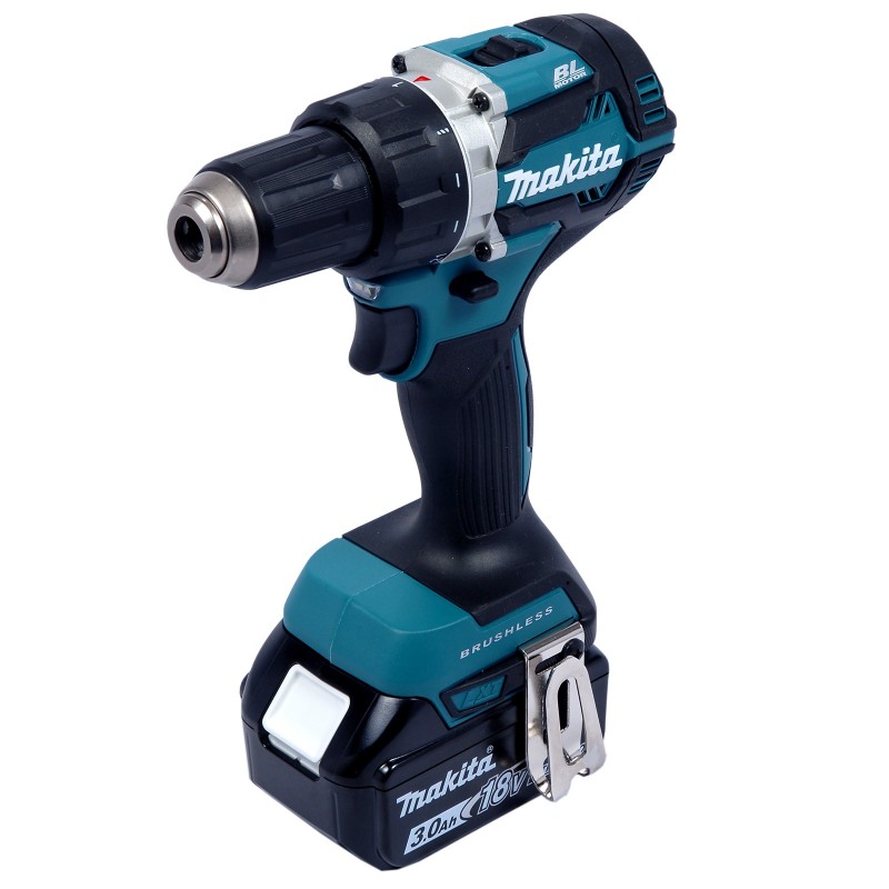 Шуруповерт аккумуляторный  Makita LI-ION LXT 18V 3.0AH DDF484RFE